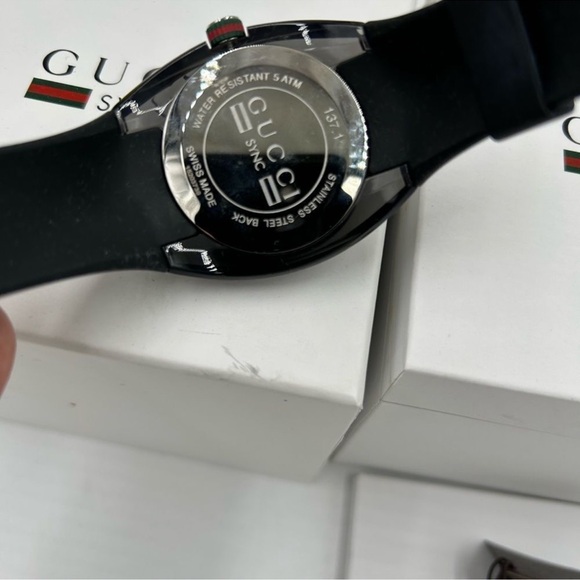 Unisex Gucci sync quartz watch made in Italy - Picture 6 of 10
